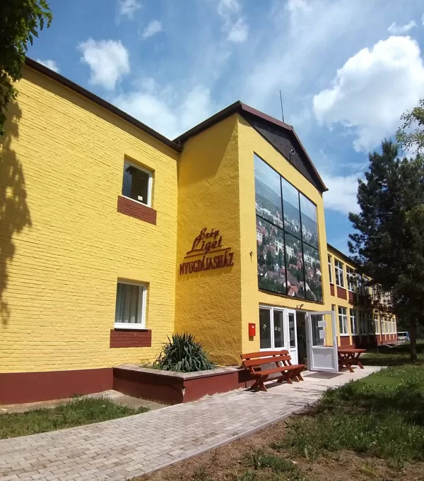 Nyugdíjasház